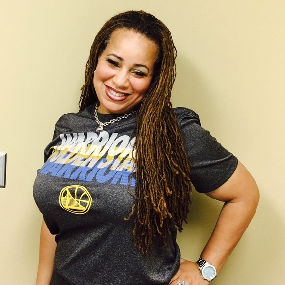 Meet your Posher, Shelley - Picture 1 of 1